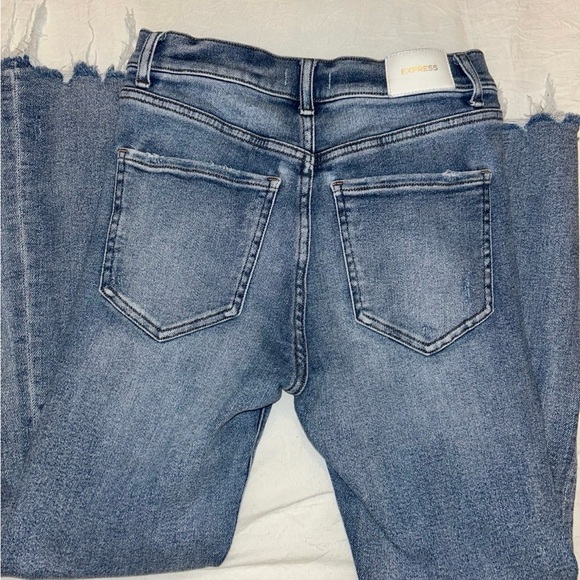 Express Distressed High Rise Cropped Flare - Picture 5 of 7